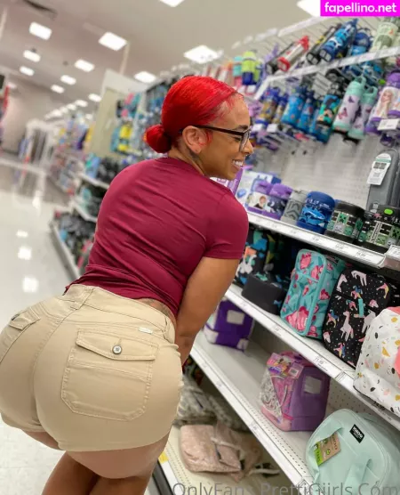 Prettigiirls OnlyFans Thumbnail #BqhCXa3TFr