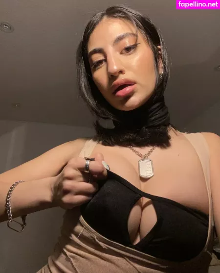 Pretty Boobs OnlyFans Thumbnail #Xe8l3drSRV