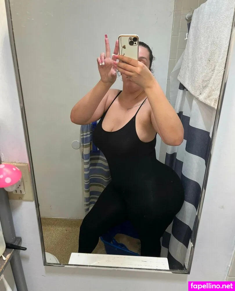 pretty.dinero, therealprettydinero Nude Leaked OnlyFans Photo #HlYP8M4PXD