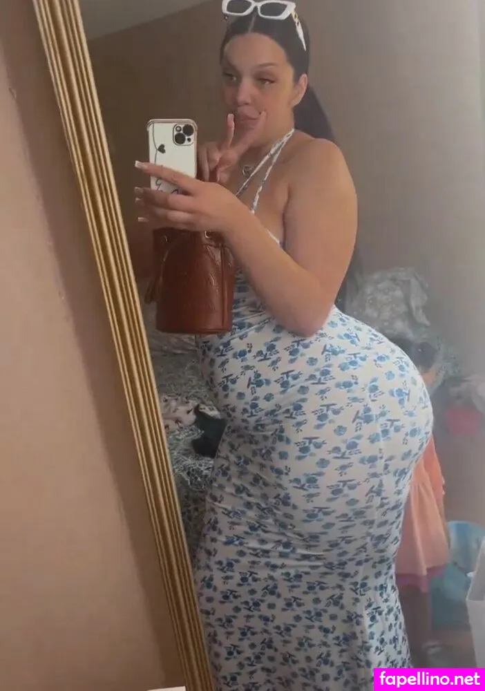 pretty.dinero, therealprettydinero Nude Leaked OnlyFans Photo #SnLpTxyf22