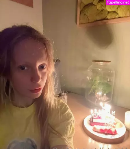 Pretty Elli OnlyFans Thumbnail #9rWCq3FPM7