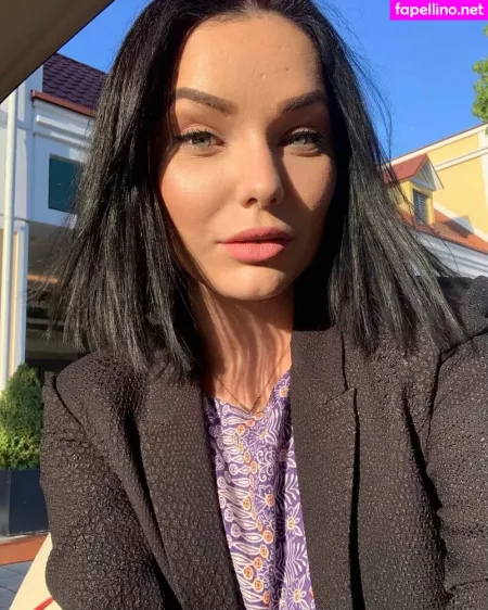 Pretty Elli OnlyFans Thumbnail #LKyZKxM8r8