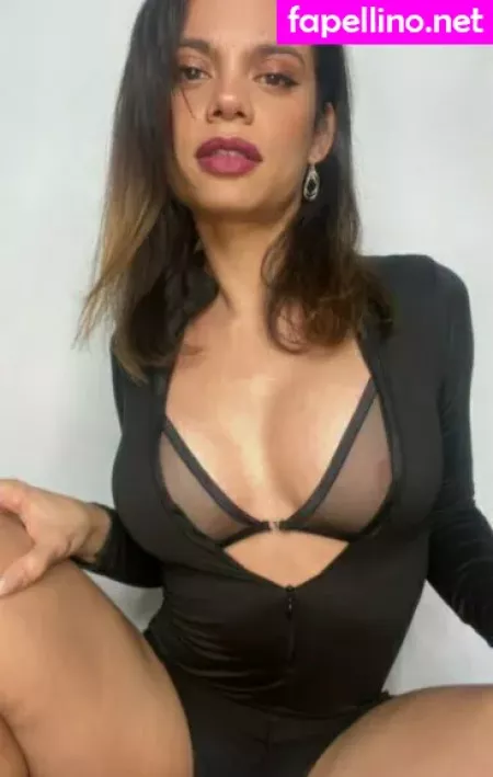 Pretty Elli OnlyFans Thumbnail #gAZbdYS4II