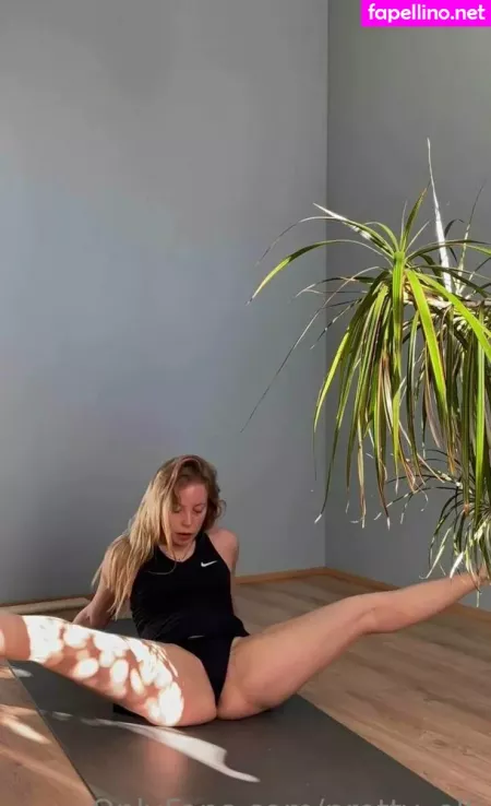 Pretty Elli OnlyFans Thumbnail #zGiJ5qAFny