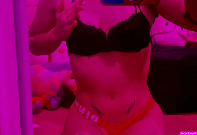 Pretty Girl 666 OnlyFans Thumbnail #oeaoTEDZ9Q