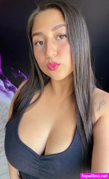 Pretty Lau OnlyFans Thumbnail #HbovJlE15l