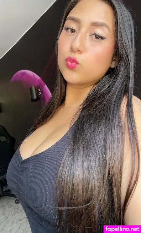 Pretty Lau OnlyFans Thumbnail #fAFJyzAwnA