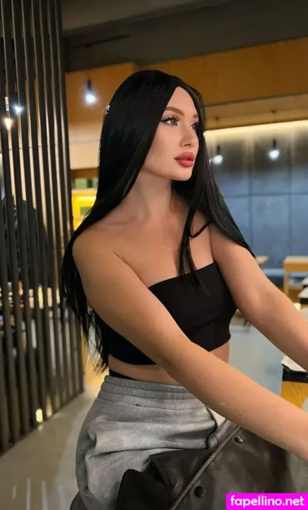 Pretty Leila OnlyFans Thumbnail #SdkOpMEhCQ