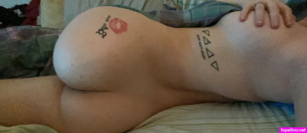 Pretty Little Shit OnlyFans Thumbnail #Eo9H5HPwuJ