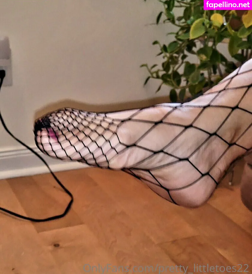 pretty_littletoes22, prettylittletay__ Nude Leaked OnlyFans Photo #Pm6YYRhYp4