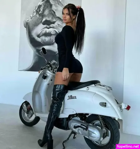 Pretty Sara OnlyFans Thumbnail #TRin4Xsy6a