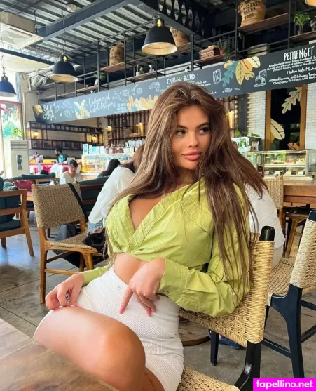 Pretty Sara OnlyFans Thumbnail #V44mKnqrHY