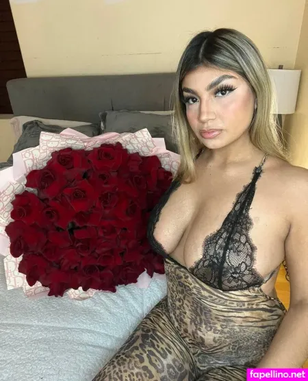 Prettyassdee3 OnlyFans Thumbnail #CeMKkRim7b