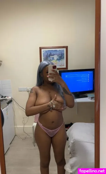 Prettybhadx OnlyFans Thumbnail #Zb3U6wq0pY