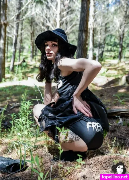 Prettybones OnlyFans Thumbnail #f4HGACBEk6