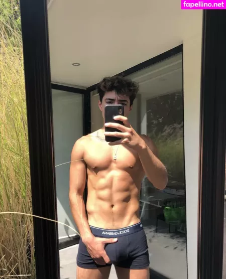 Prettyboyaedan OnlyFans Thumbnail #23GDUu7ALt