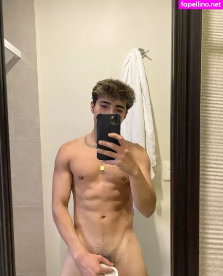Prettyboyaedan OnlyFans Thumbnail #2uIm5FtQvv
