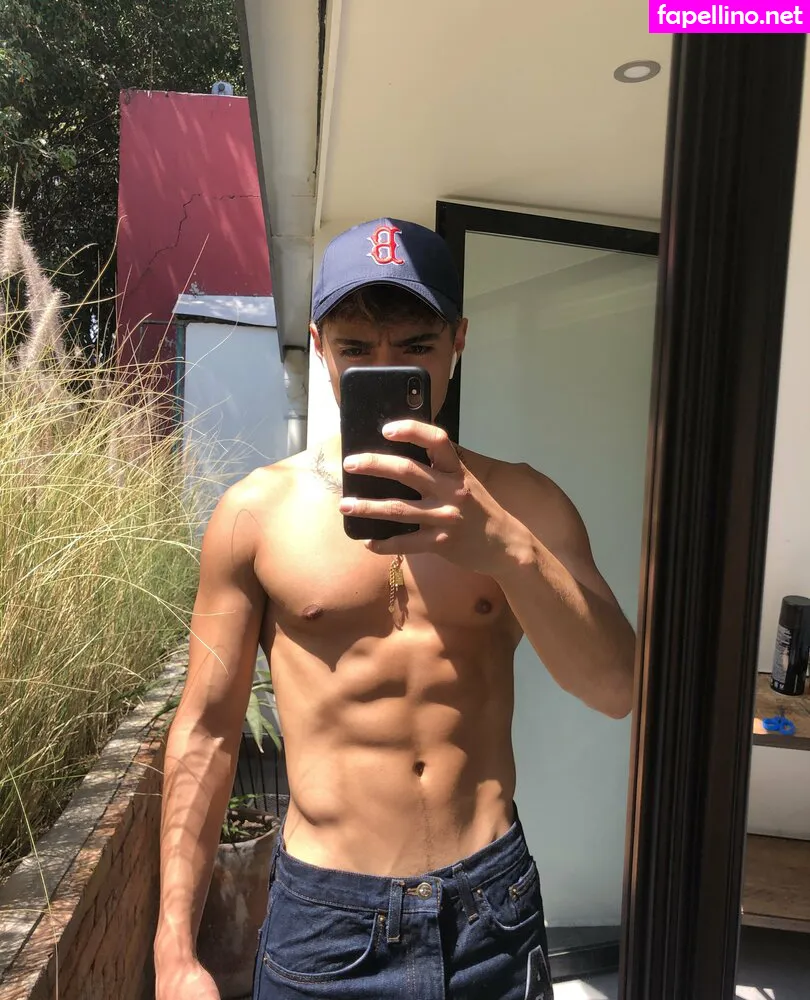 prettyboyaedan, prettyboydan__ Nude Leaked OnlyFans Photo #Of4cSvEeHF