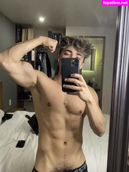 Prettyboyaedan OnlyFans Thumbnail #SVGfRBoU4O