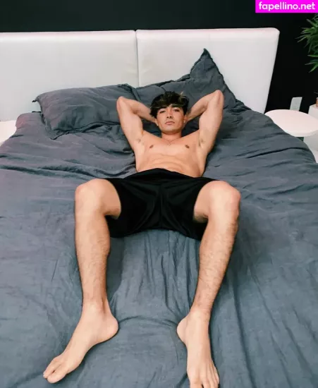 Prettyboyaedan OnlyFans Thumbnail #rhKsmOJsdi