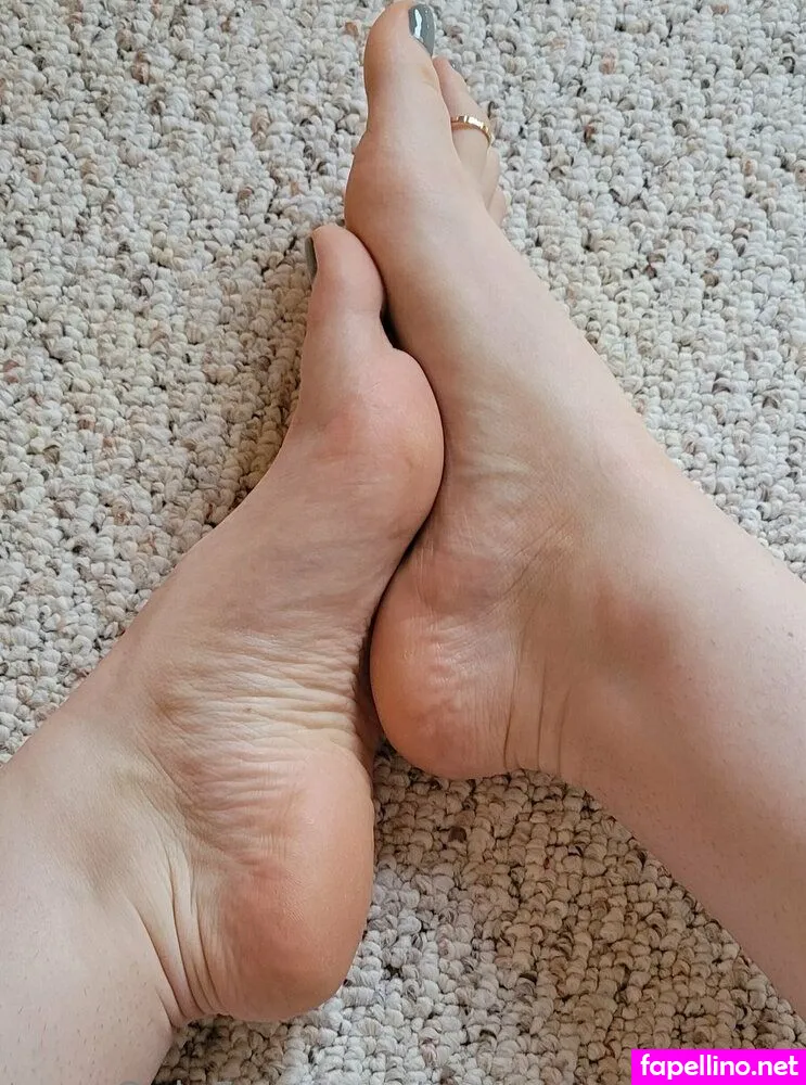 prettydancersfeet, prettyfeetluver Nude Leaked OnlyFans Photo #NFkHoUOr9Z
