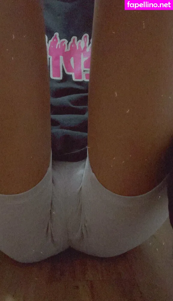 mackenziewhitee_, prettyfaceslimm Nude Leaked OnlyFans Photo #4MLSnYrK87