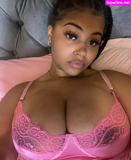 Prettyfacesznfree OnlyFans Thumbnail #s27RrAL1bZ