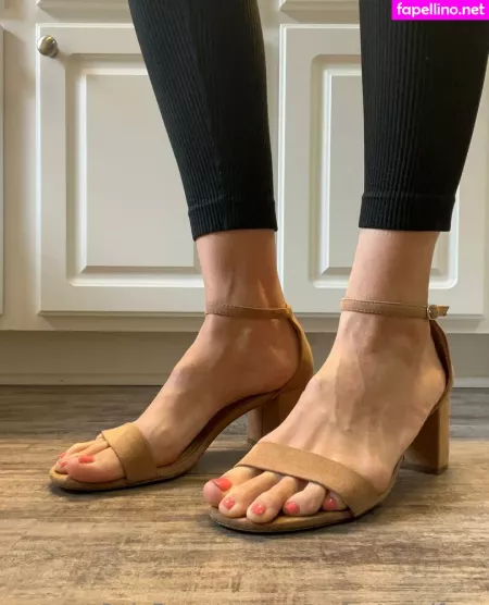 Prettyfeet Andface OnlyFans Thumbnail #Qu1OLIXWuG