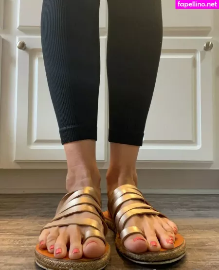 Prettyfeet Andface OnlyFans Thumbnail #lDSOteivOS