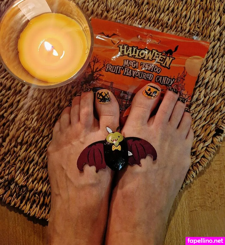 prettyfeetartvilla Nude Leaked OnlyFans Photo #0NNTLM6xpK