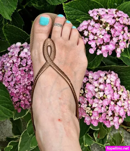 Prettyfeetartvilla OnlyFans Thumbnail #6nridkckQD