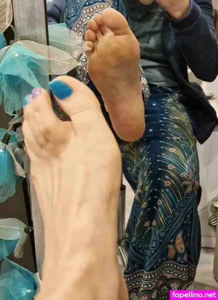 Prettyfeetartvilla OnlyFans Thumbnail #dvoCodY72s