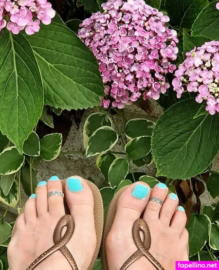 Prettyfeetartvilla OnlyFans Thumbnail #svowNhStZP