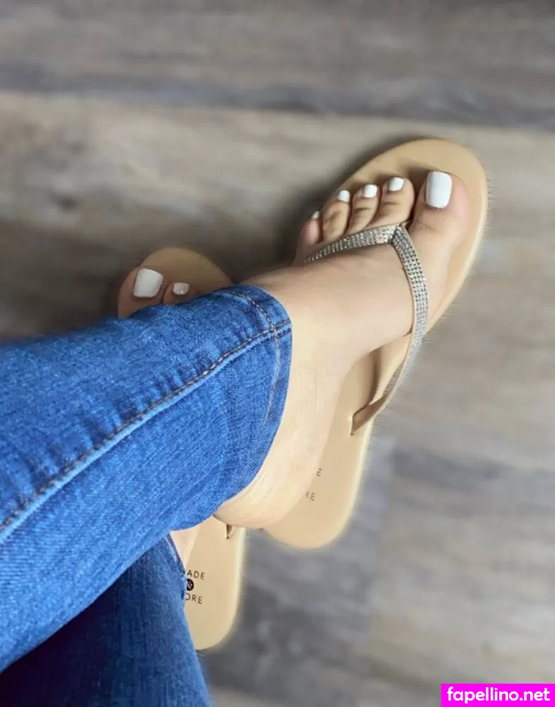 intoxicatingtoes, prettyfeetdaisyy Nude Leaked OnlyFans Photo #LvfvPjRhPm