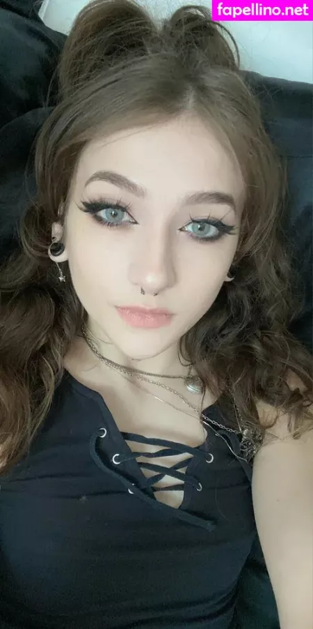 Prettyhostage OnlyFans Thumbnail #HgQBWQErNV
