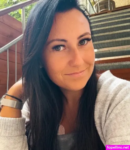 Prettykitty OnlyFans Thumbnail #XkpgZzRKdo