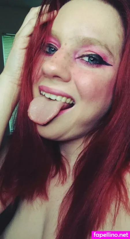 Prettykitty132 OnlyFans Thumbnail #rlrFC8Infw