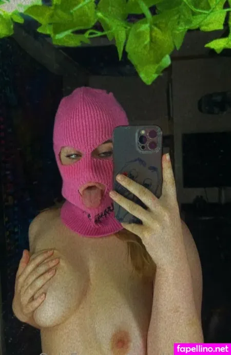 Prettylilraver OnlyFans Thumbnail #23gV72LM9y