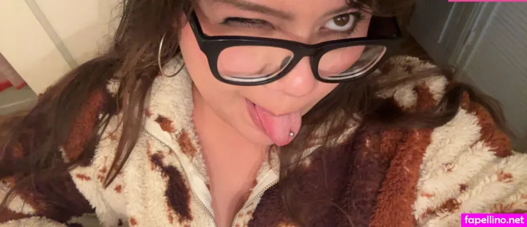 Prettylittlebibi OnlyFans Thumbnail #2jLOYS7SK6