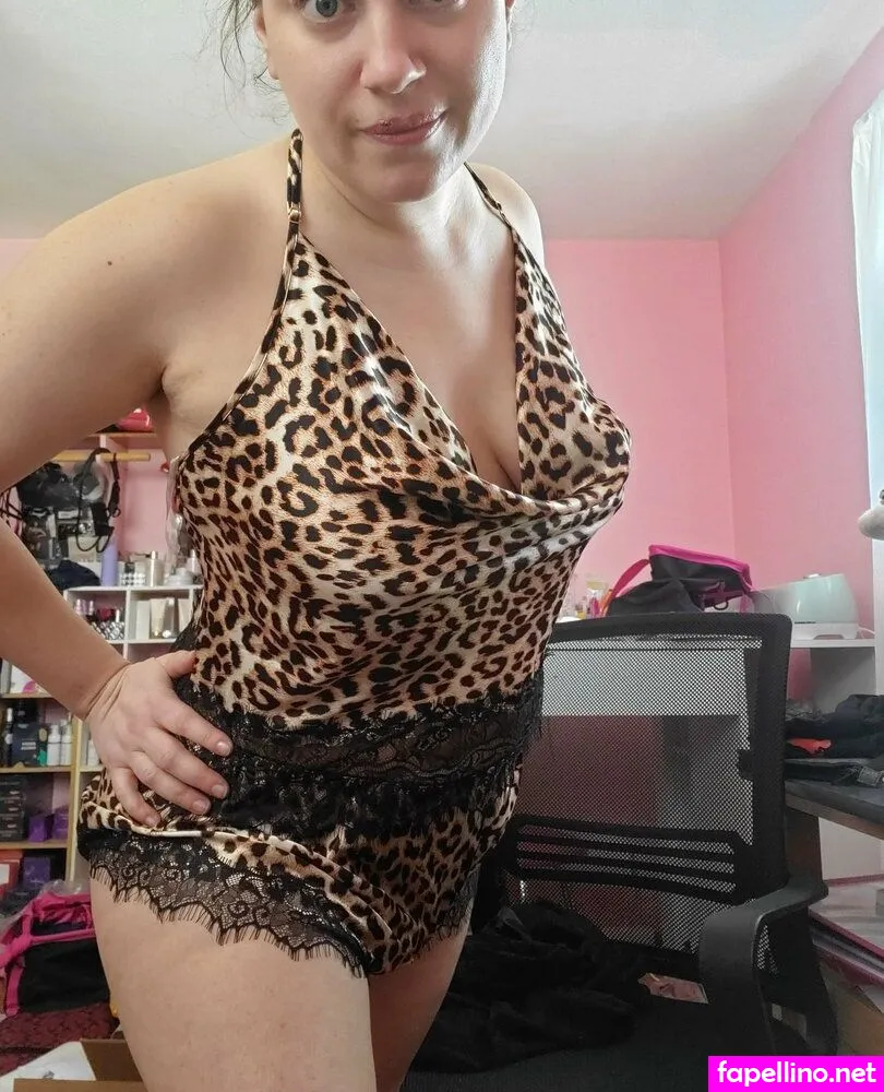 prettylittlecurls, prettylittlecurls_ Nude Leaked OnlyFans Photo #mRwgNB4pdU
