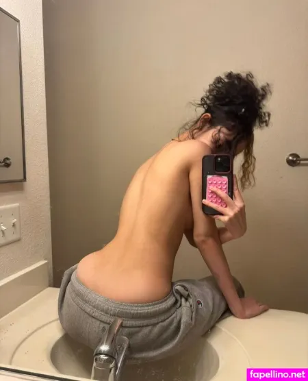 Prettyluhhangie 1 OnlyFans Thumbnail #BhW6cPdZMi