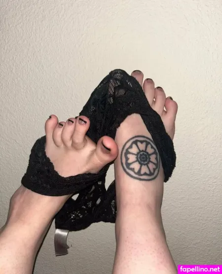Prettypaws333 OnlyFans Thumbnail #QLesz6bc4S