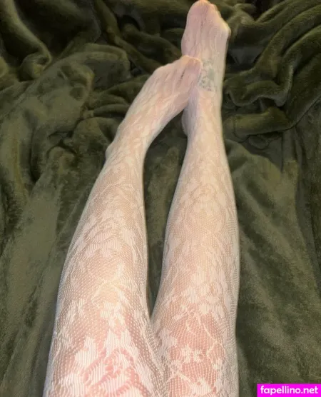 Prettypaws333 OnlyFans Thumbnail #XCJLuI0Muf