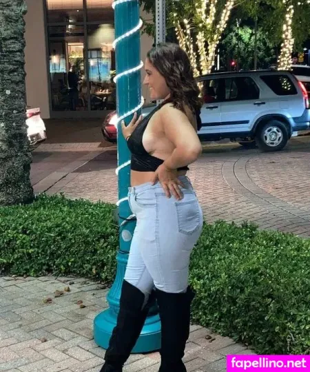 Prettypeaches 1 OnlyFans Thumbnail #9gM3nsRwfy