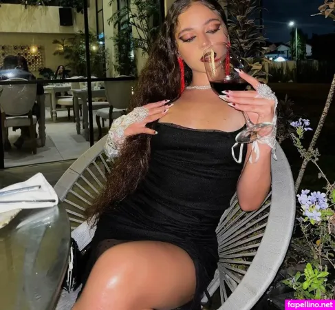 Prettypetite777 OnlyFans Thumbnail #vBM4m0Khp4