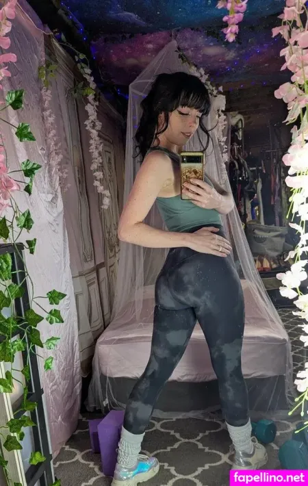 Prettypineapplegurl OnlyFans Thumbnail #fz3rWk8Qik