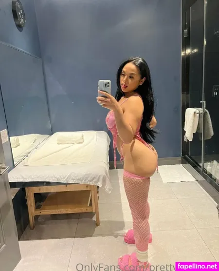 Prettypinkasia OnlyFans Thumbnail #1PSf61p0To
