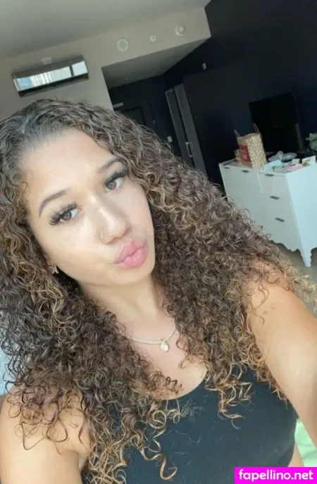 Prettypinklily 1 OnlyFans Thumbnail #JNmuB2wmGZ