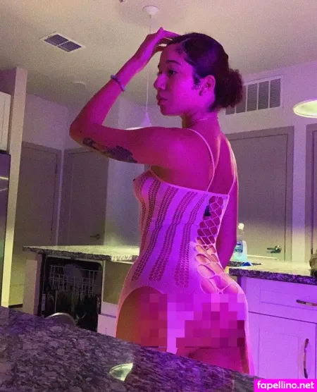 Prettypinklily 1 OnlyFans Thumbnail #LP8QRedQrm