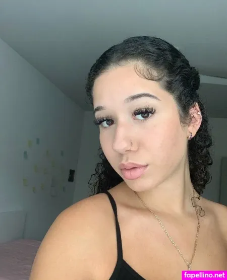 Prettypinklily 1 OnlyFans Thumbnail #TJ9srUIB2S